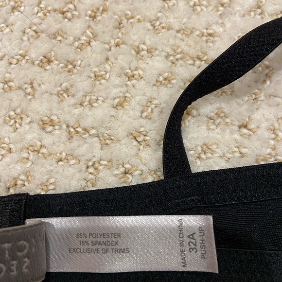 Victoria’s Secret Push Up Bra - Picture 3 of 6